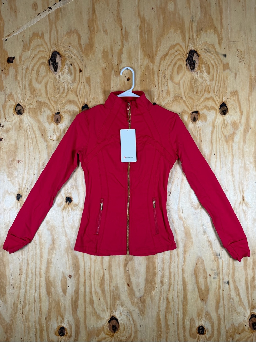 Lululemon Define Cropped Jacket Nulu NWT Dark Red Size 8 - Picture 1 of 5